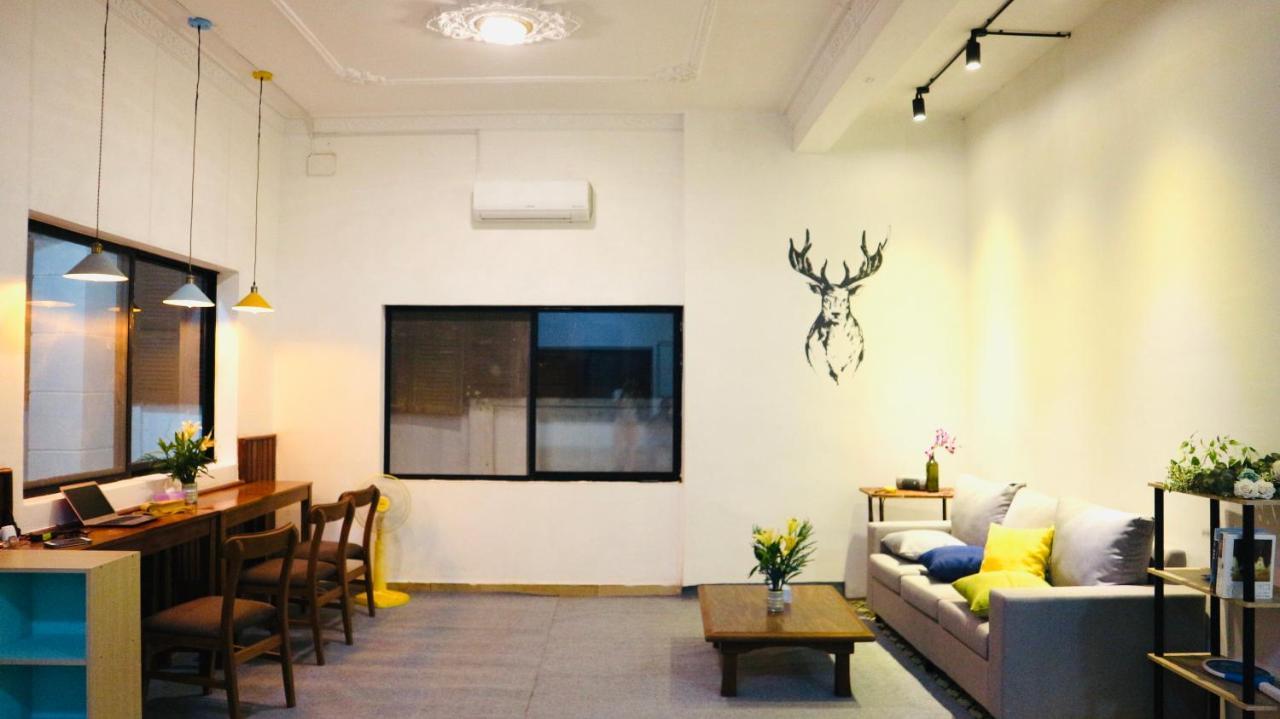 סיאם ריפ Pineapple Hostel מראה חיצוני תמונה