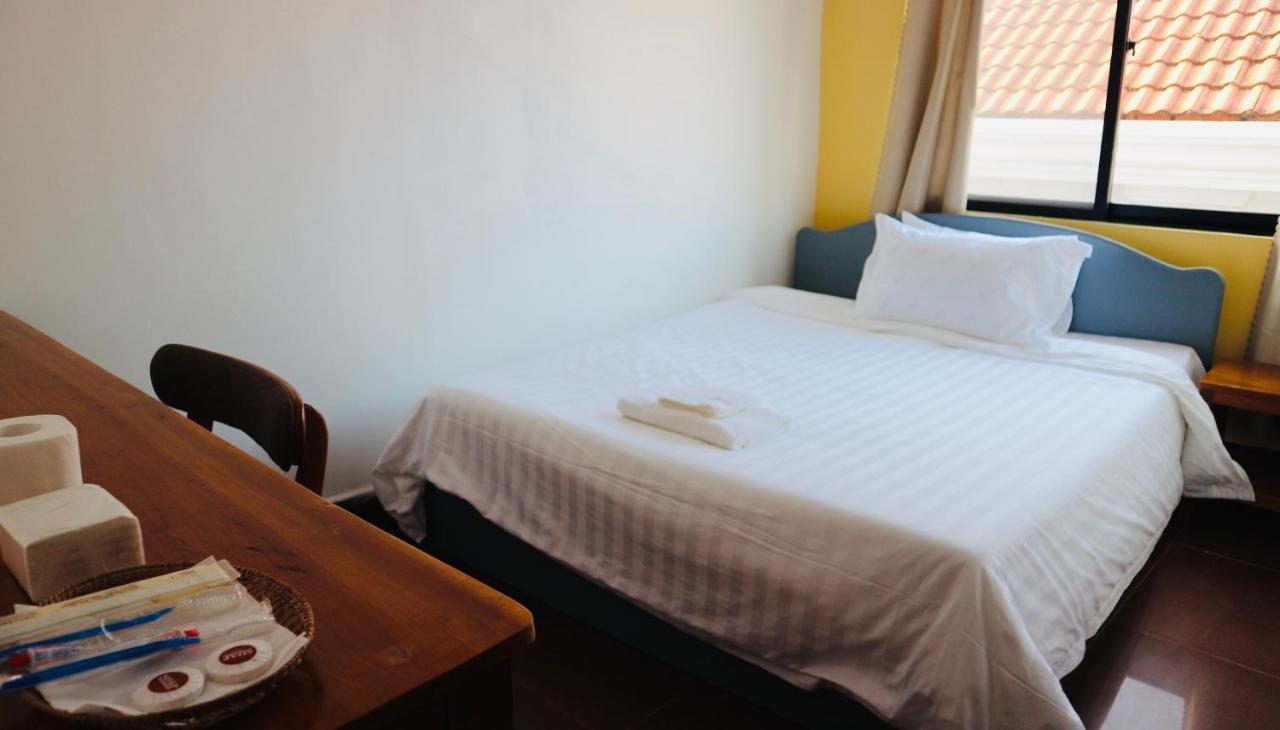 סיאם ריפ Pineapple Hostel מראה חיצוני תמונה
