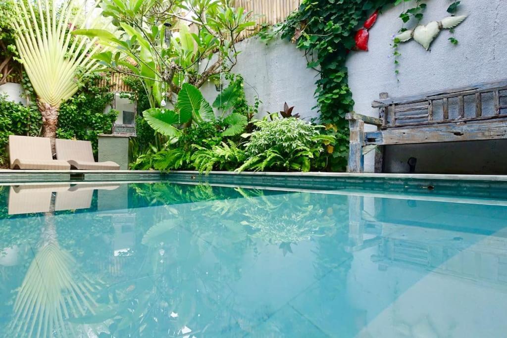 סיאם ריפ Pineapple Hostel מראה חיצוני תמונה