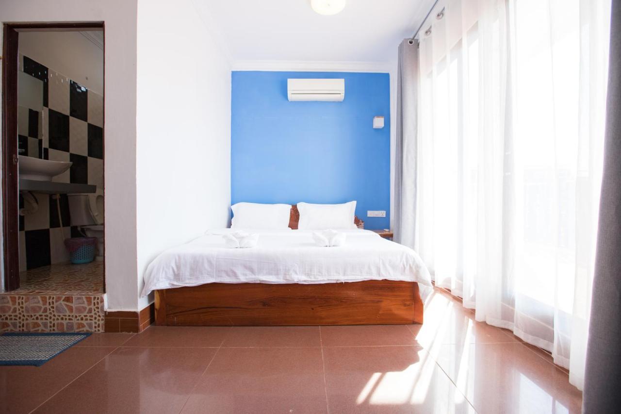 סיאם ריפ Pineapple Hostel מראה חיצוני תמונה